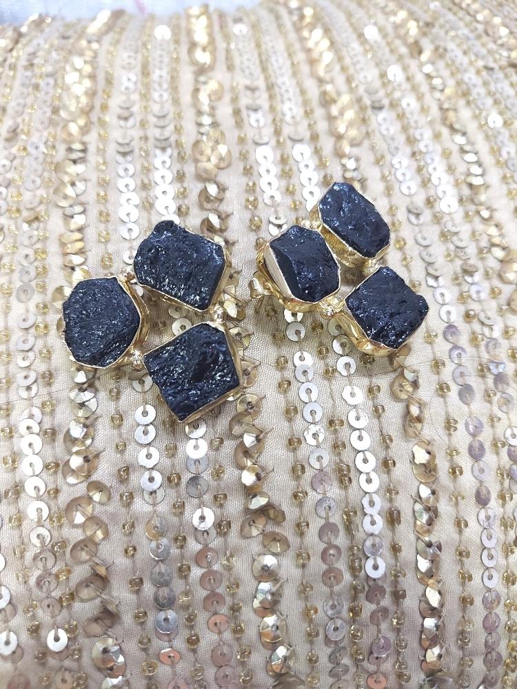 Raw Stone Black Stud Earrings