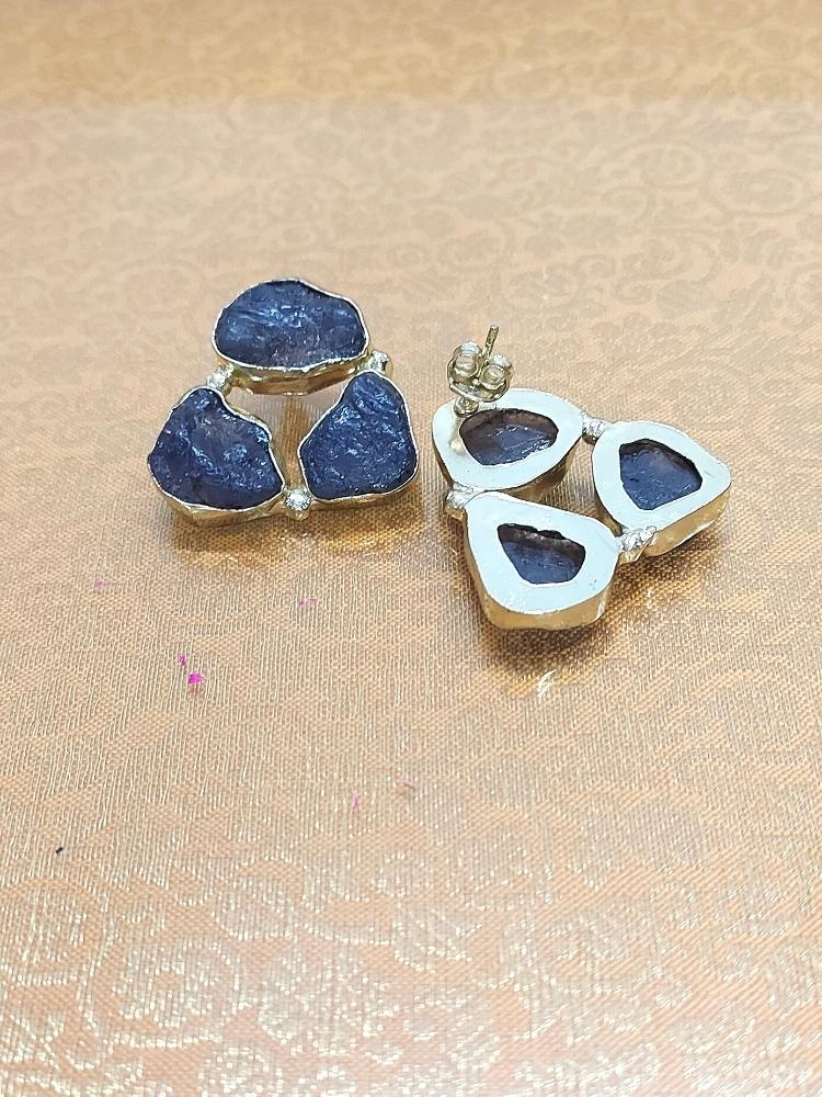 Raw Stone Black Stud Earrings